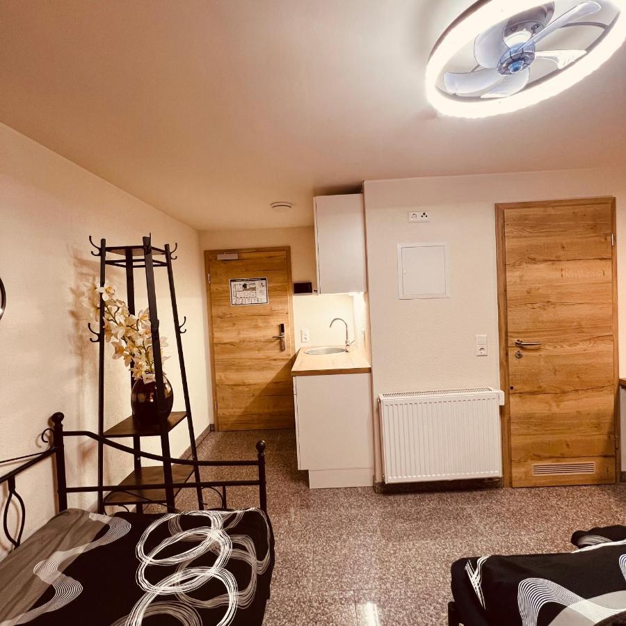 מלון גרוסבוטוואר Rose Boardinghouse 24H-7D Self Check-In Automat מראה חיצוני תמונה